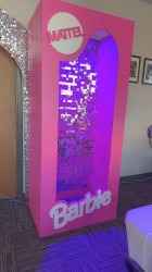 BARBIE BOX (LIFE SIZE)