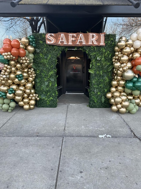 SAFARI WALL