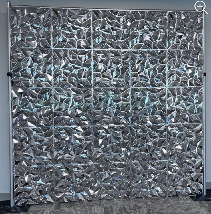 PRISMATIC PANEL WALL